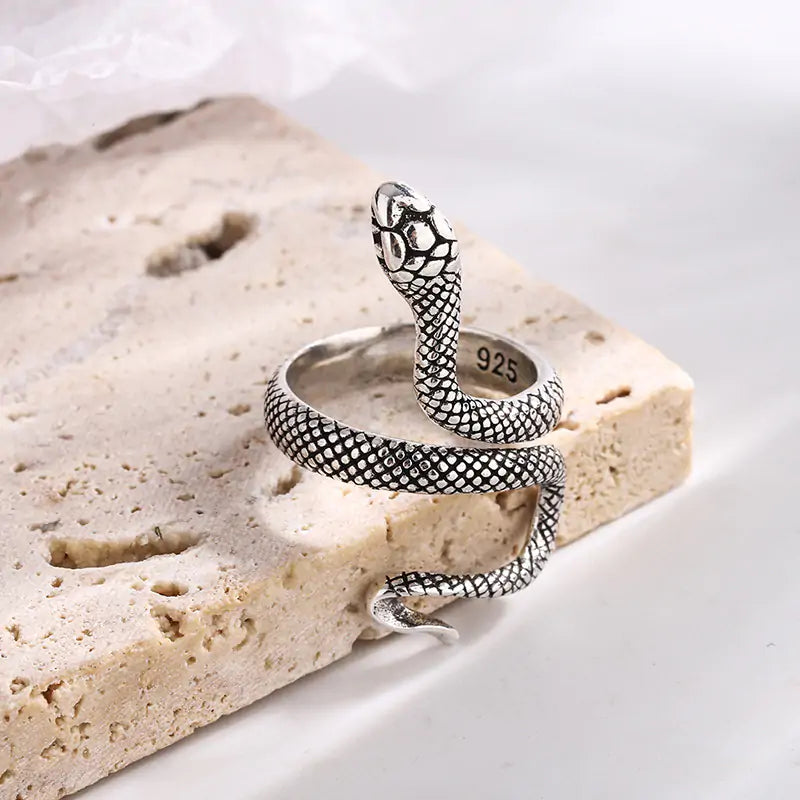 Snake Design Ring